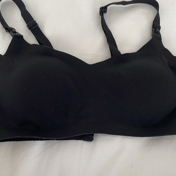 Kindred Bravely snap open, smooth Maternity & Nursing Bra - Black size M - Picture 2 of 7